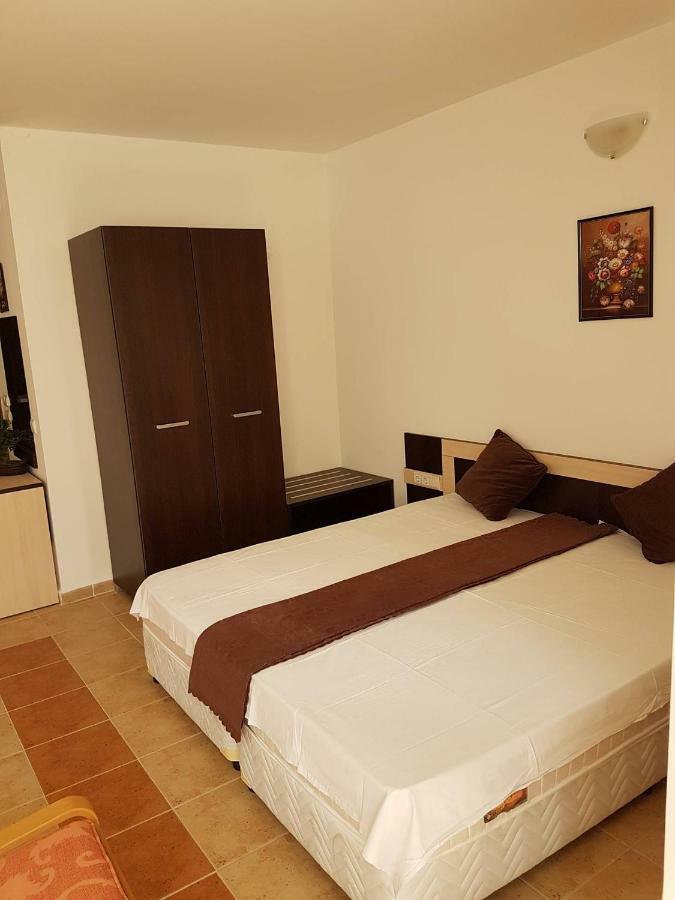 Helios Beach Pomorie Exterior photo